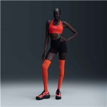Nike Swoosh Medium Support  DX6821-657