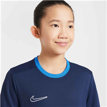 T-shirt Nike Academy FZ9758-410