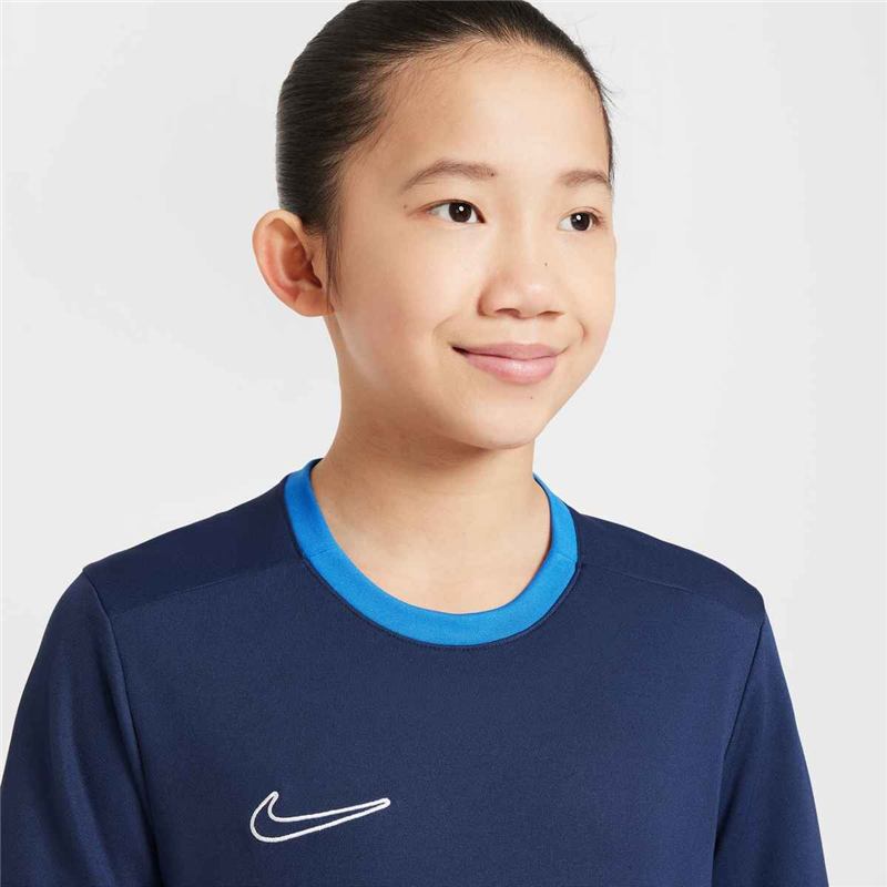 T-shirt Nike Academy FZ9758-410